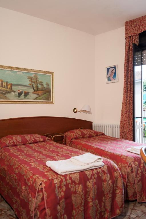Vip Hotel Piacenza Room photo