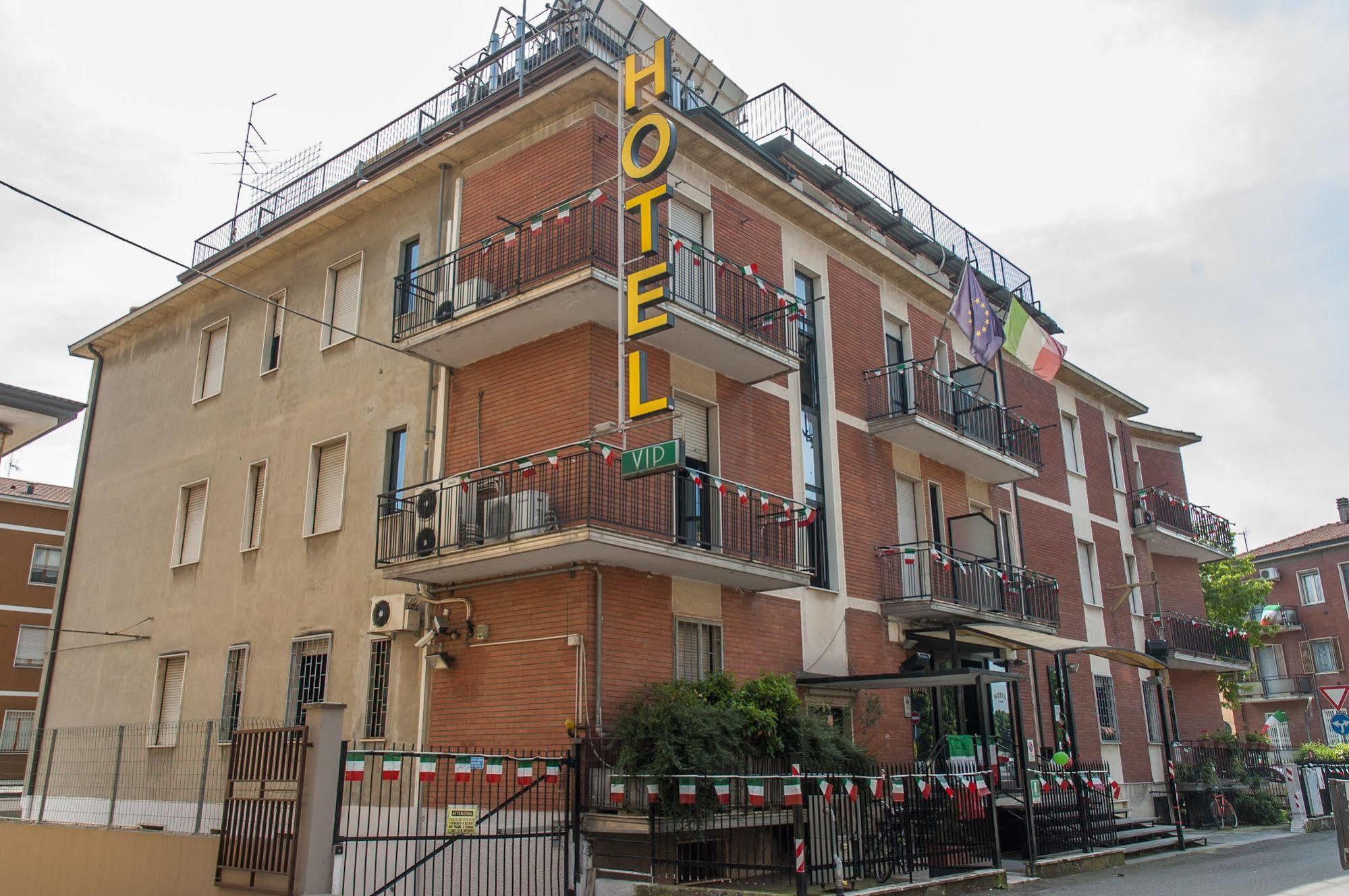 Vip Hotel Piacenza Exterior photo